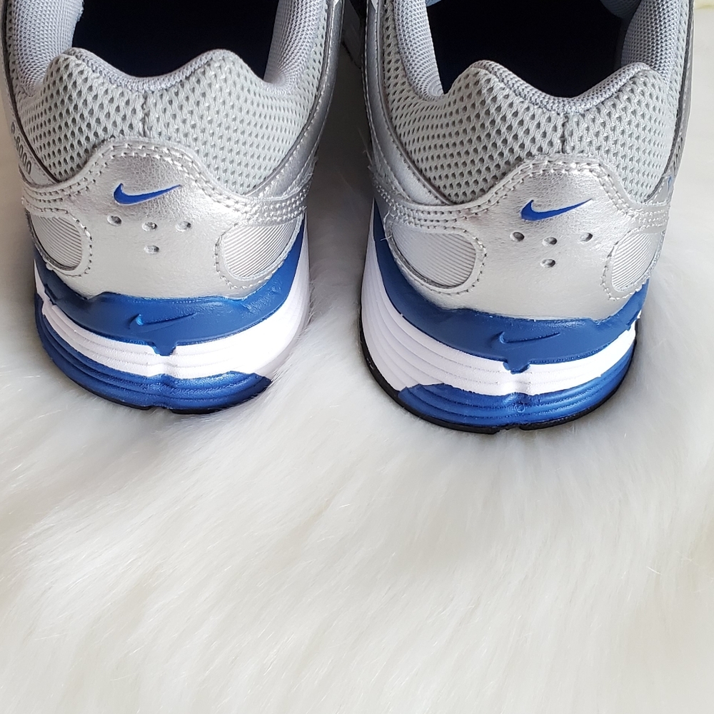 Size 7.5💕NIKE WOMEN'S SHOES(No Box) - Picture 8 of 9